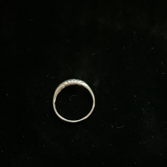 Vintage Sterling Silver Ring - Picture 5 of 9